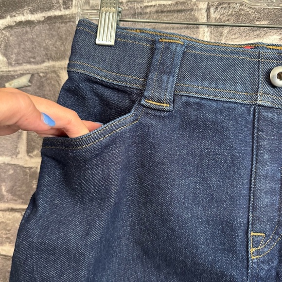 SPANX Denim Shorts Dark Wash Stretchy Pull‎ On pockets - Picture 4 of 11